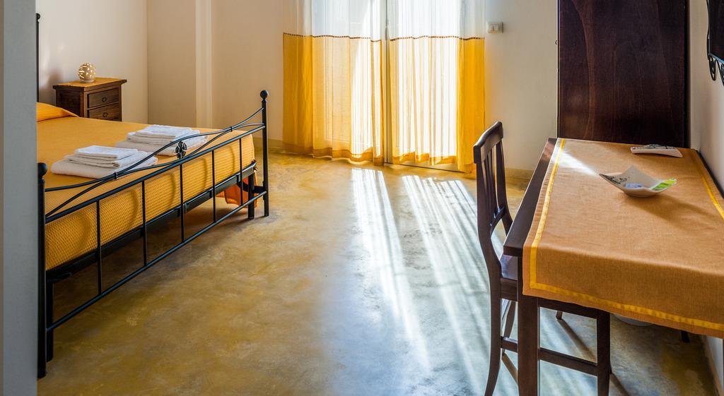 B&B La Garolla Sannicola Habitación foto